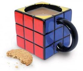 魔方杯视频,指尖舞动，智慧飞扬