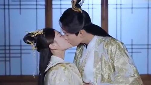 双世宠妃的吻戏视频,双世宠妃吻戏幕后花絮大揭秘